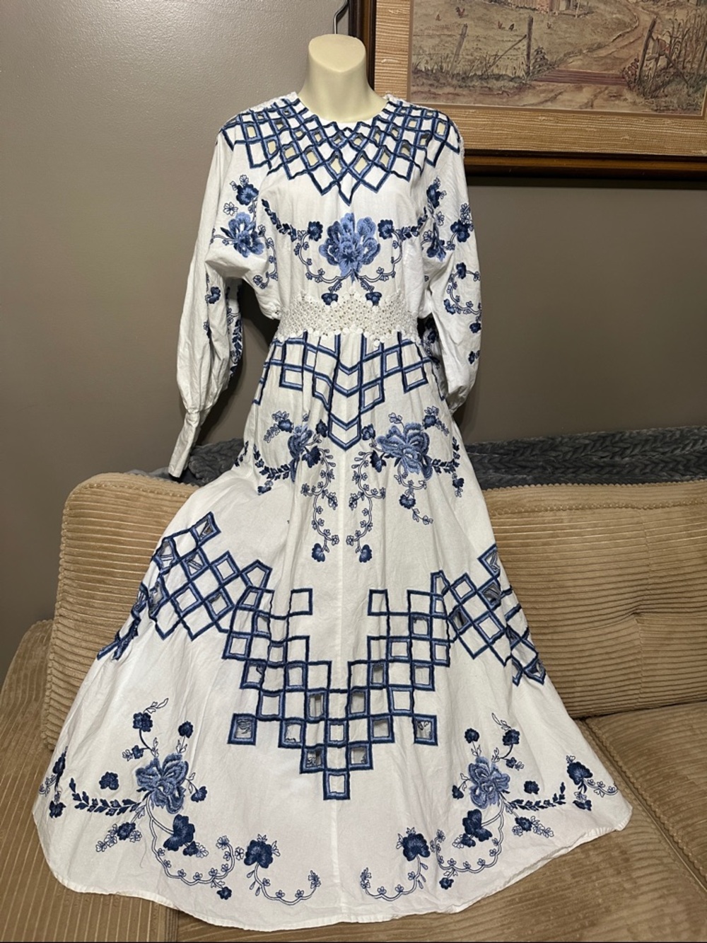 ASOS White & Blue Floral Embroidered Maxi Dress Preloved Size 4 Boho - Picture 3 of 9